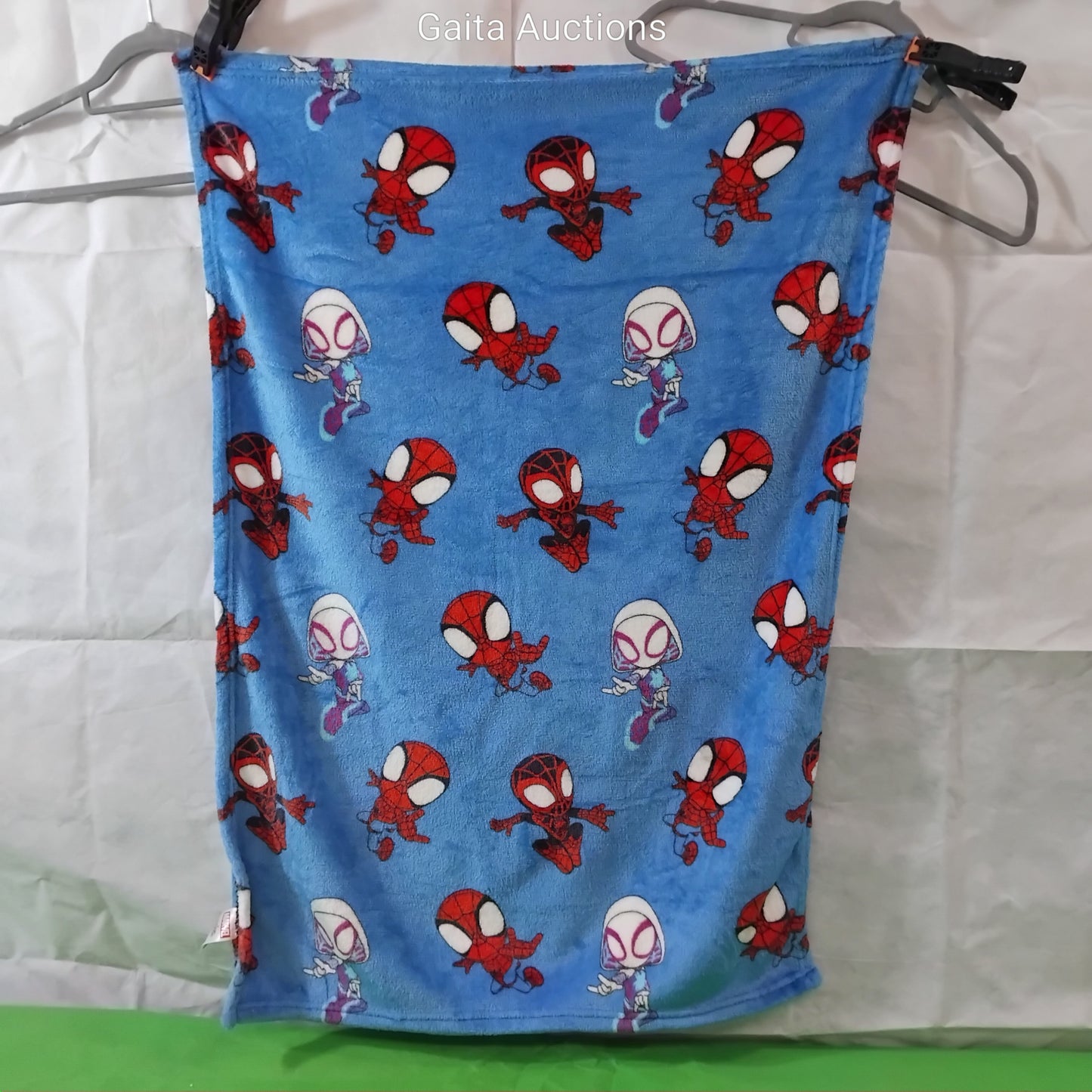 Disney Marvel Junior Amazing Spidey & Friends Blanket