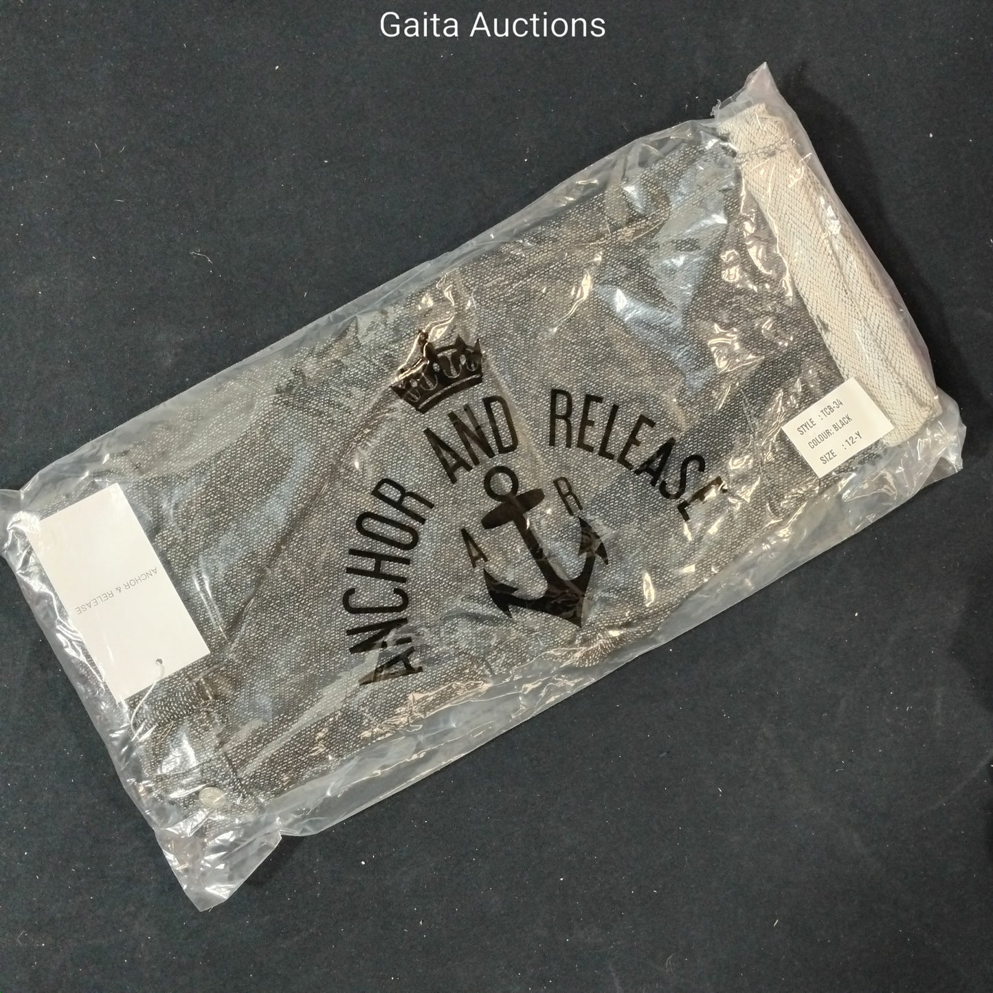 Joblot of 24 Anchor & Release Childrens Short